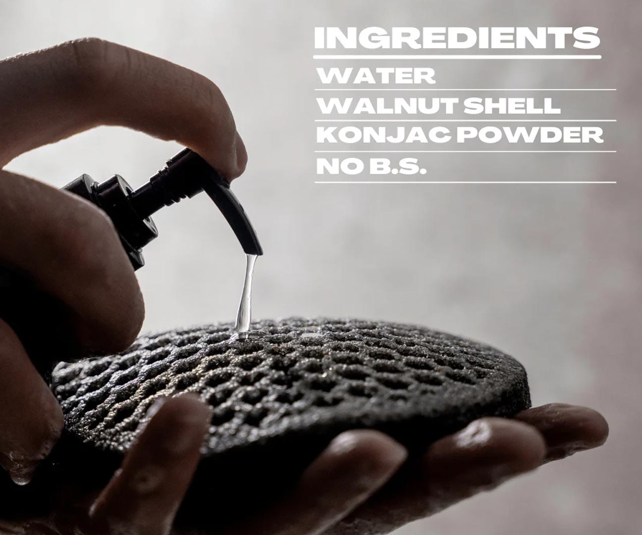 MARO Casamera Charcoal Scrubber Pack