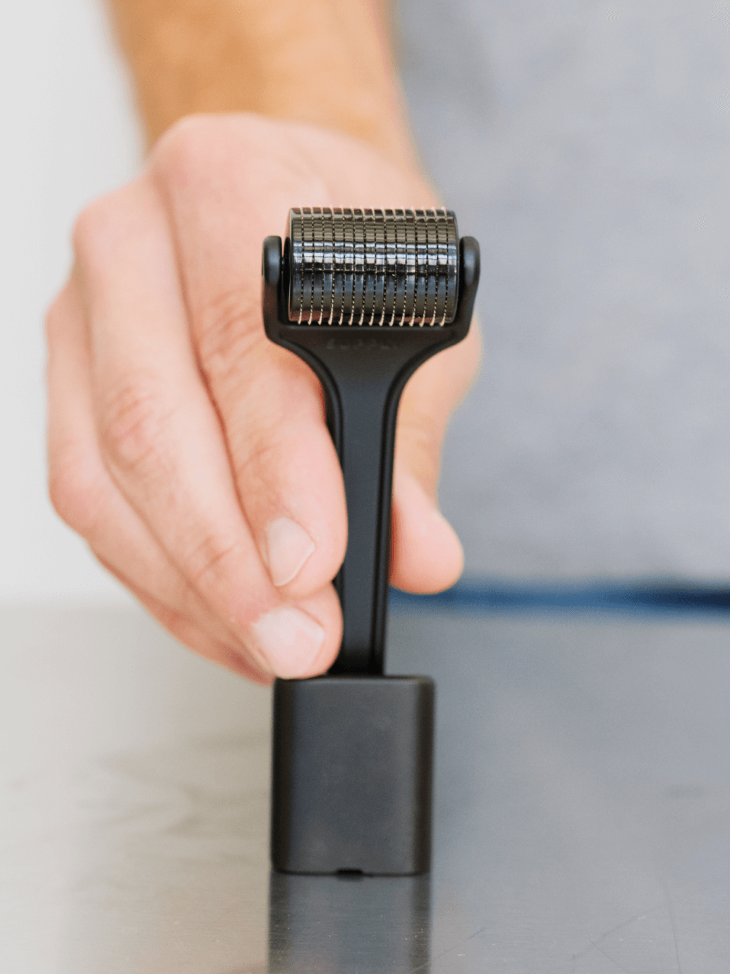 Supply Beard Matte Black Activating Beard Roller